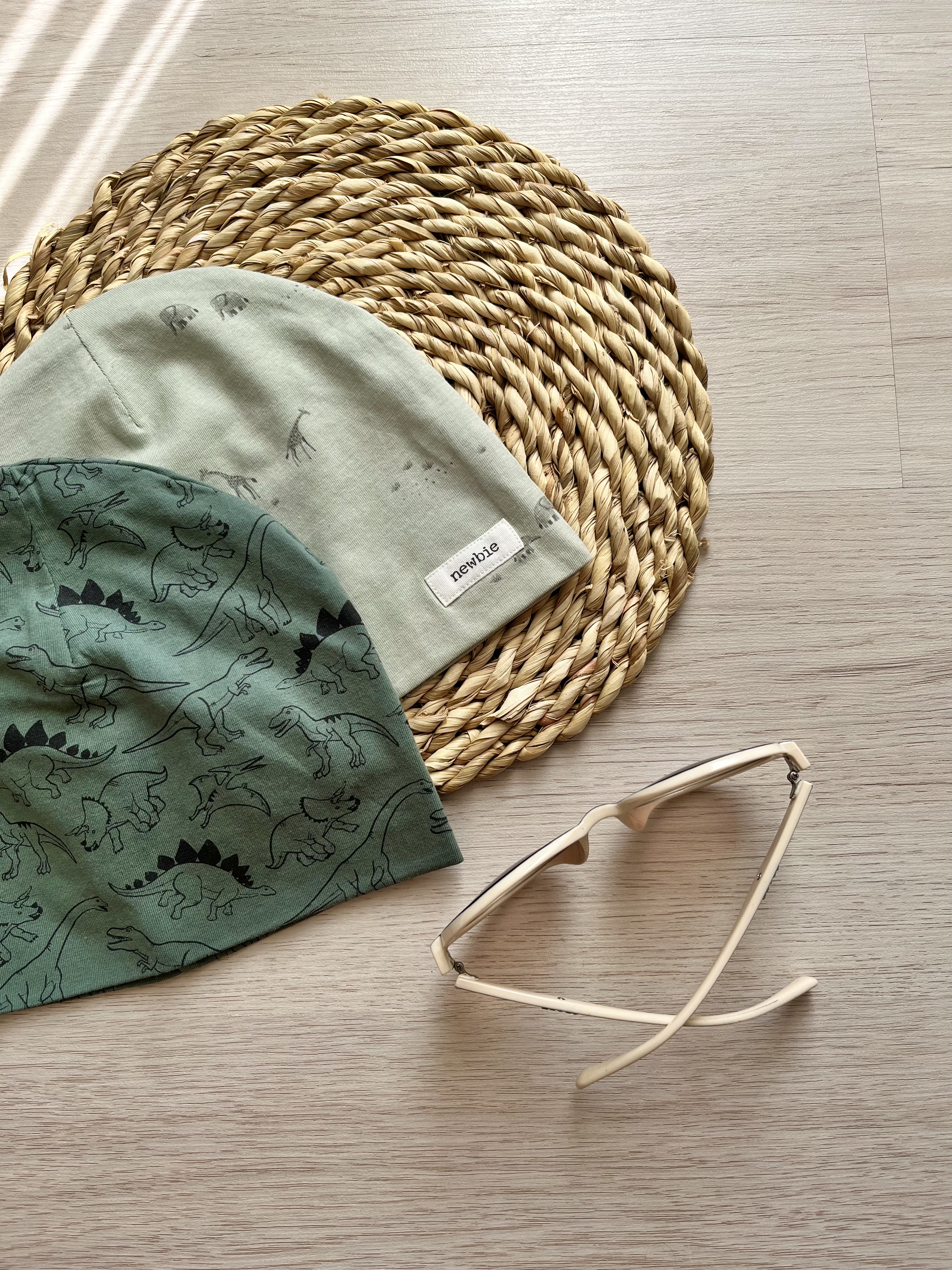 کلاه نخ پنبه دولایه طرح دایناسوری وارداتی h&m